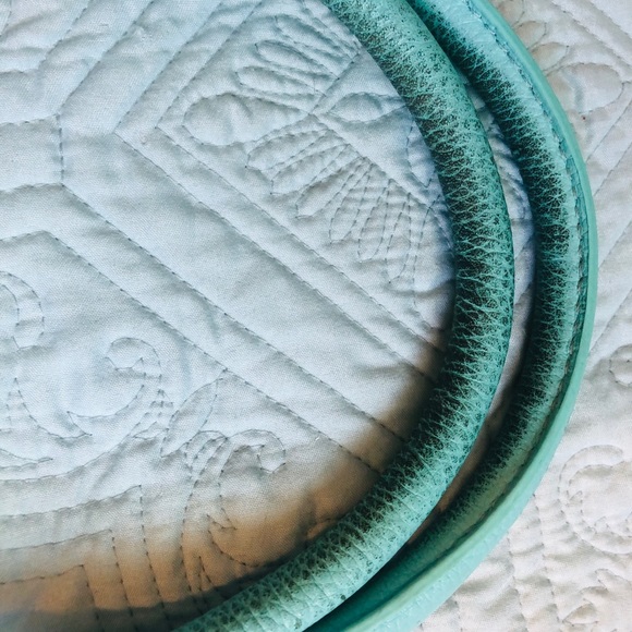 Kate Spade Satchel - Picture 3 of 9